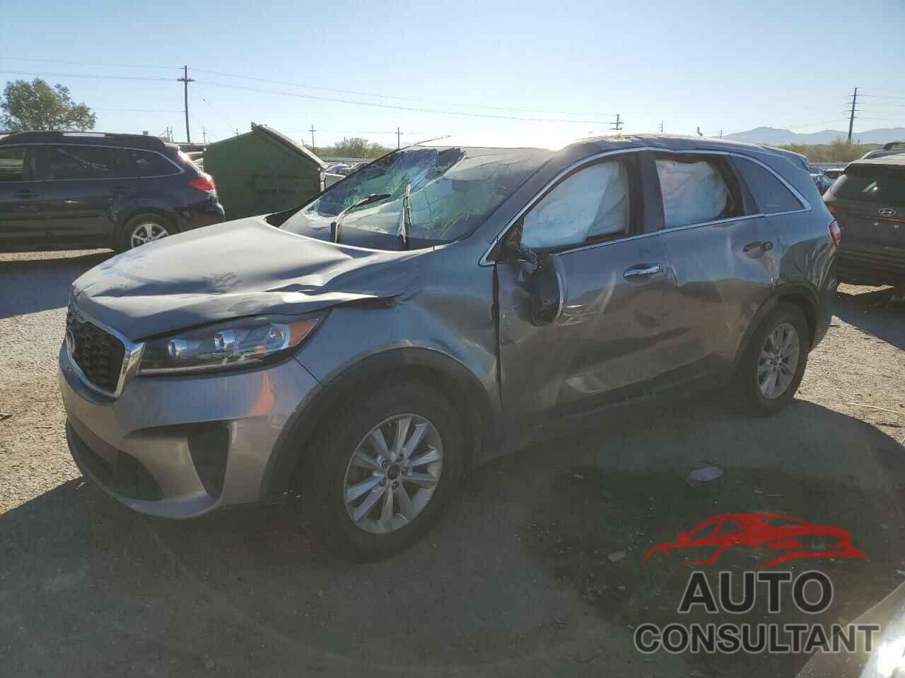 KIA SORENTO 2019 - 5XYPG4A37KG503239