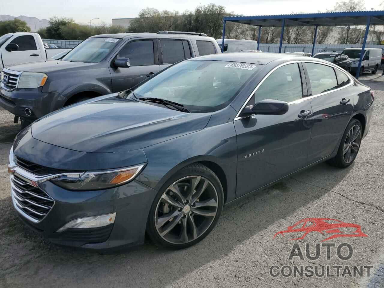 CHEVROLET MALIBU 2021 - 1G1ZD5ST5MF045012