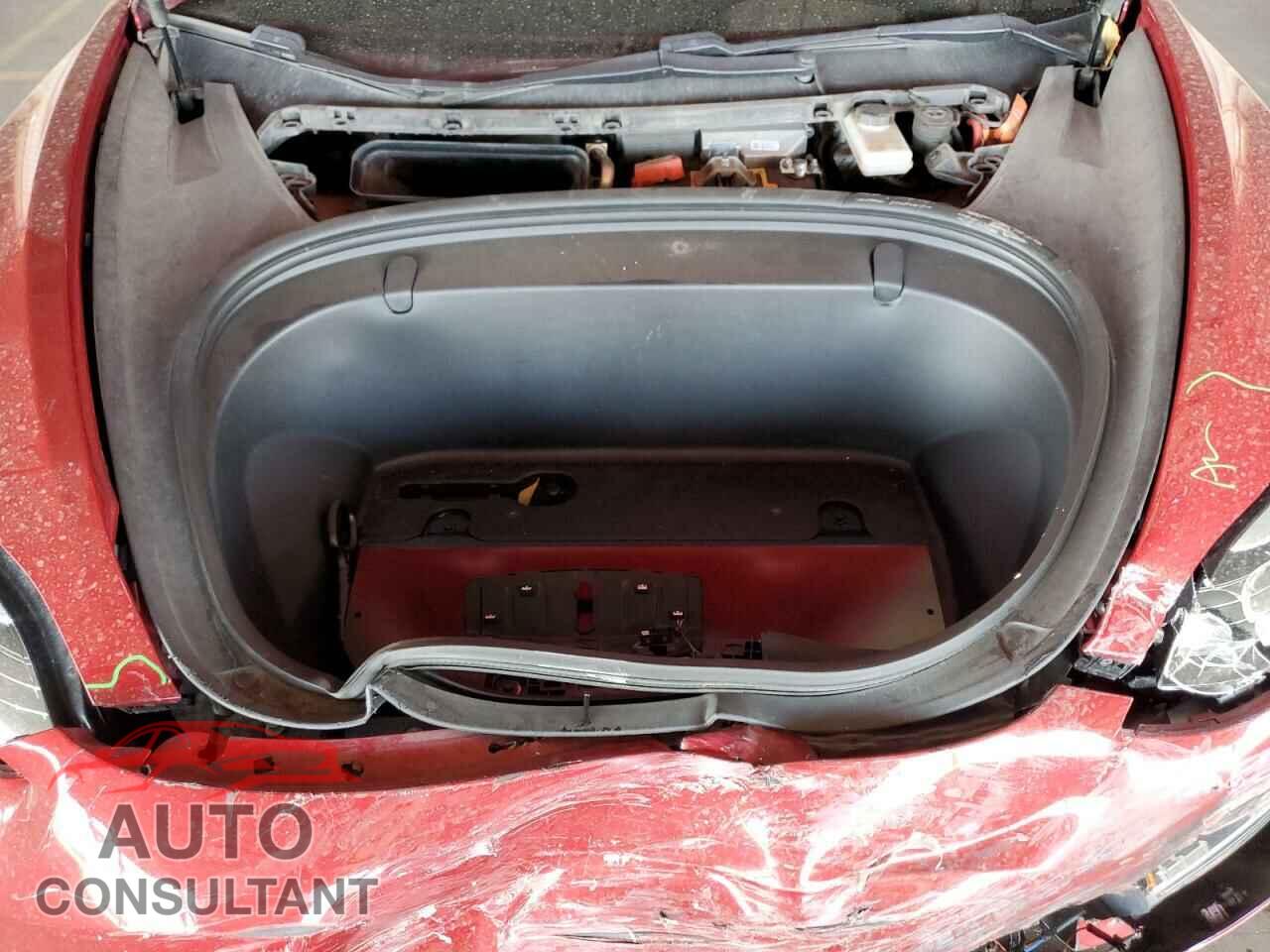 TESLA MODEL 3 2019 - 5YJ3E1EA9KF313719