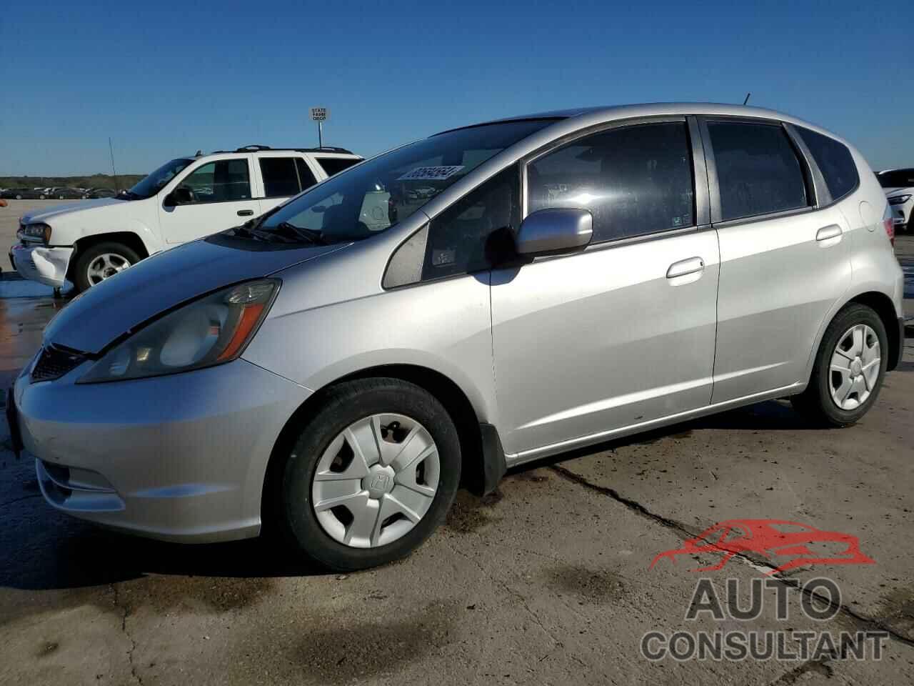 HONDA FIT 2013 - JHMGE8H38DC010453
