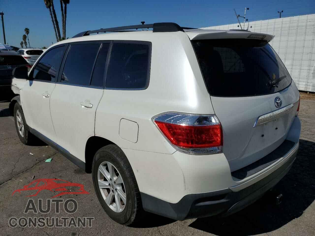 TOYOTA HIGHLANDER 2013 - 5TDZK3EH8DS109097