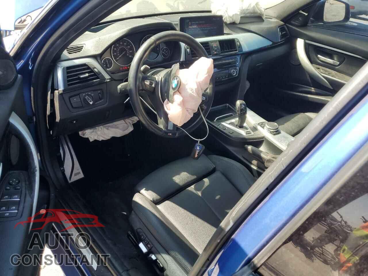 BMW 3 SERIES 2017 - WBA8E1C51HK480077