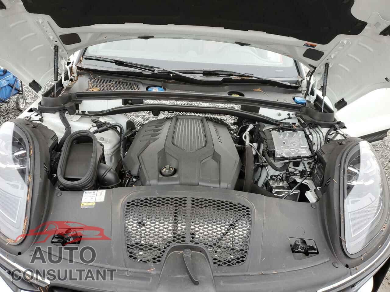 PORSCHE MACAN BASE 2023 - WP1AA2A5XPLB02002