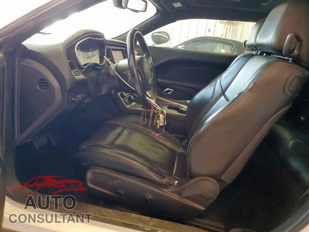 DODGE CHALLENGER 2015 - 2C3CDZBT4FH715207