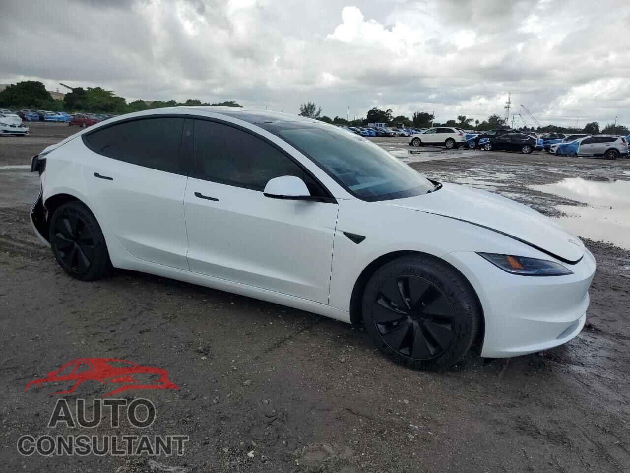 TESLA MODEL 3 2024 - 5YJ3E1EA1RF812315