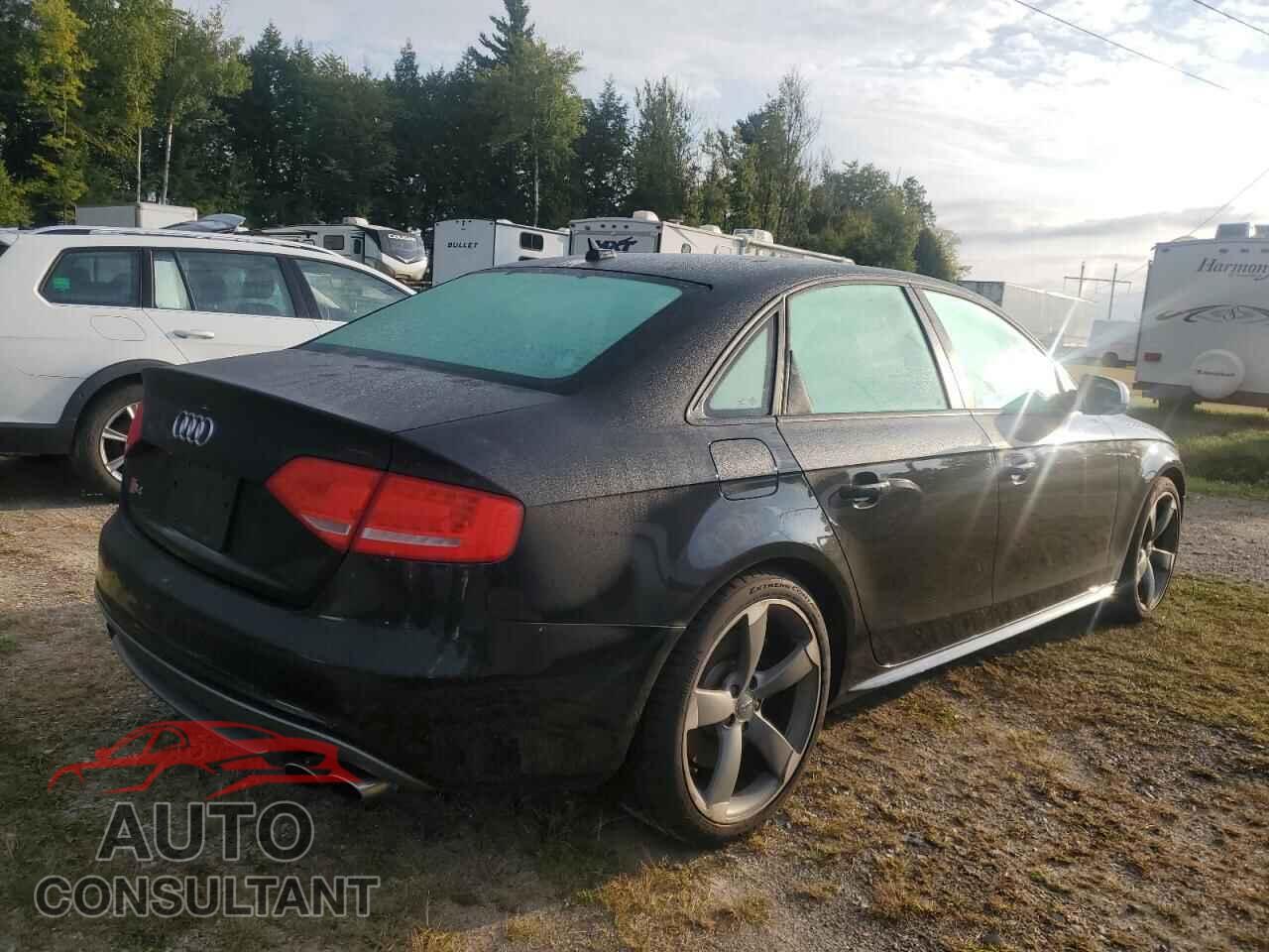 AUDI S4/RS4 2011 - WAUDGAFL0BA115745