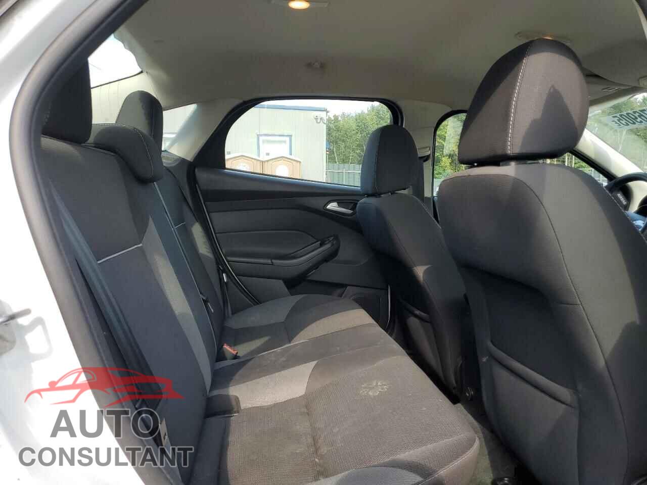 FORD FOCUS 2013 - 1FADP3F2XDL297554