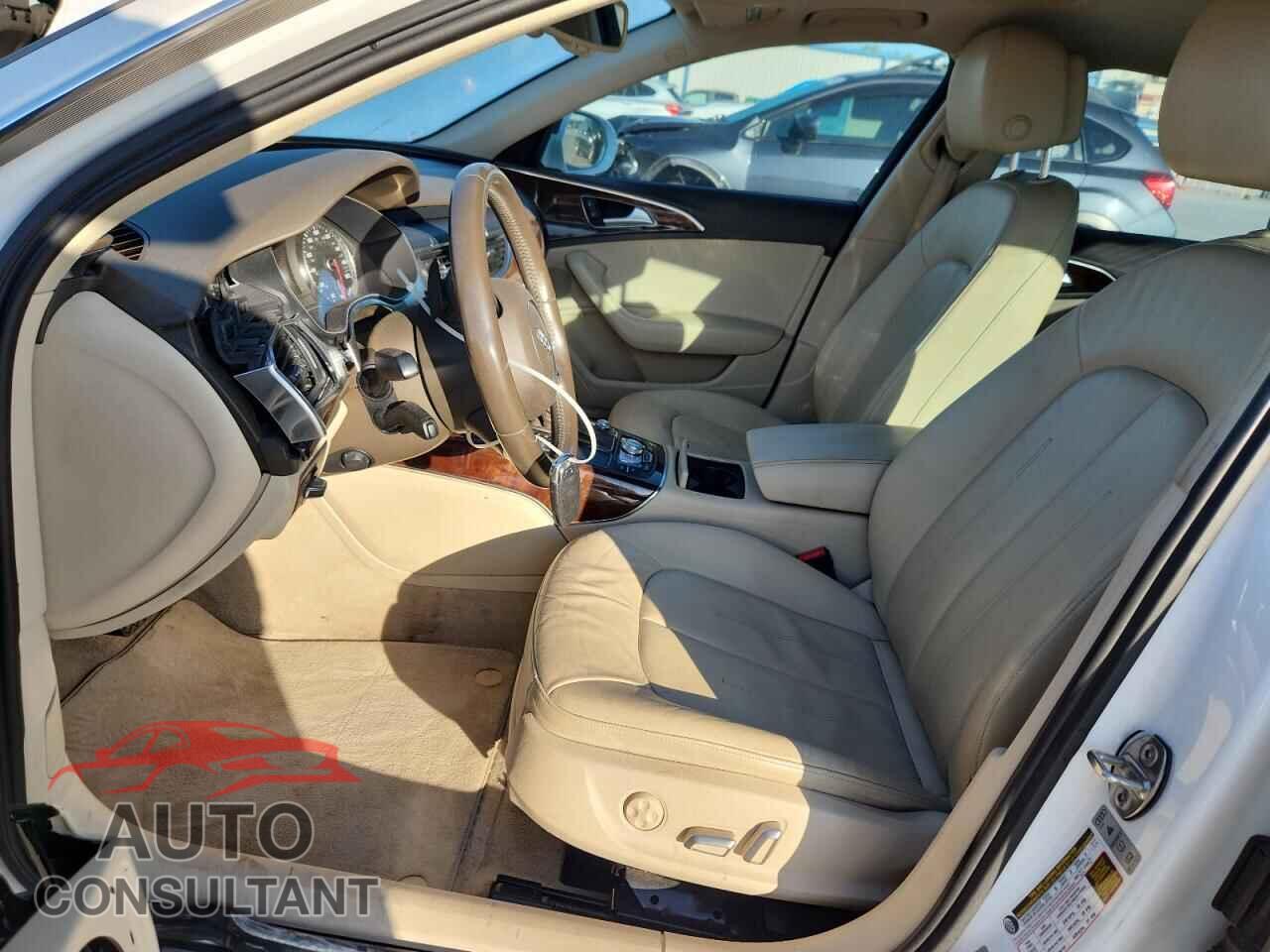 AUDI A6 2016 - WAUGFAFC3GN012660