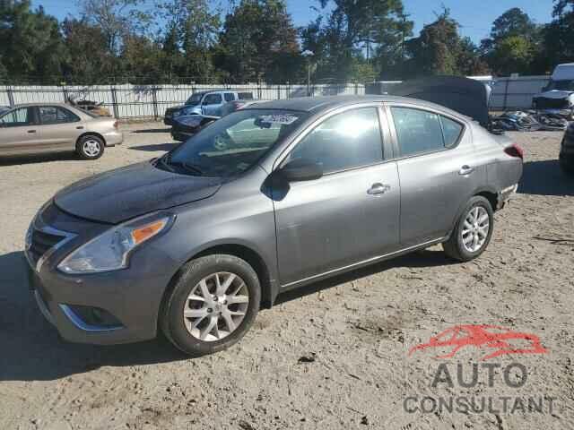 NISSAN VERSA 2018 - 3N1CN7AP3JL814637