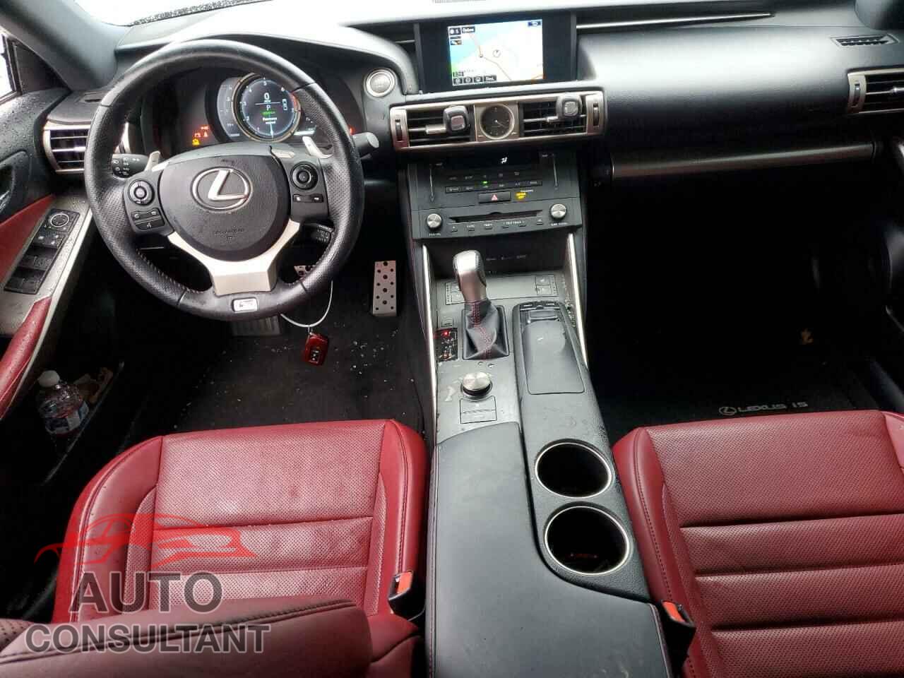 LEXUS IS 2016 - JTHBA1D21G5003041