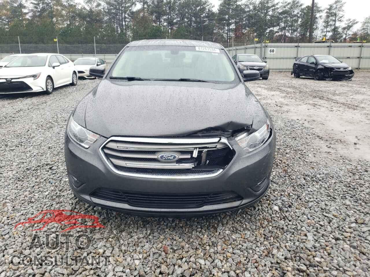 FORD TAURUS 2016 - 1FAHP2E82GG146237
