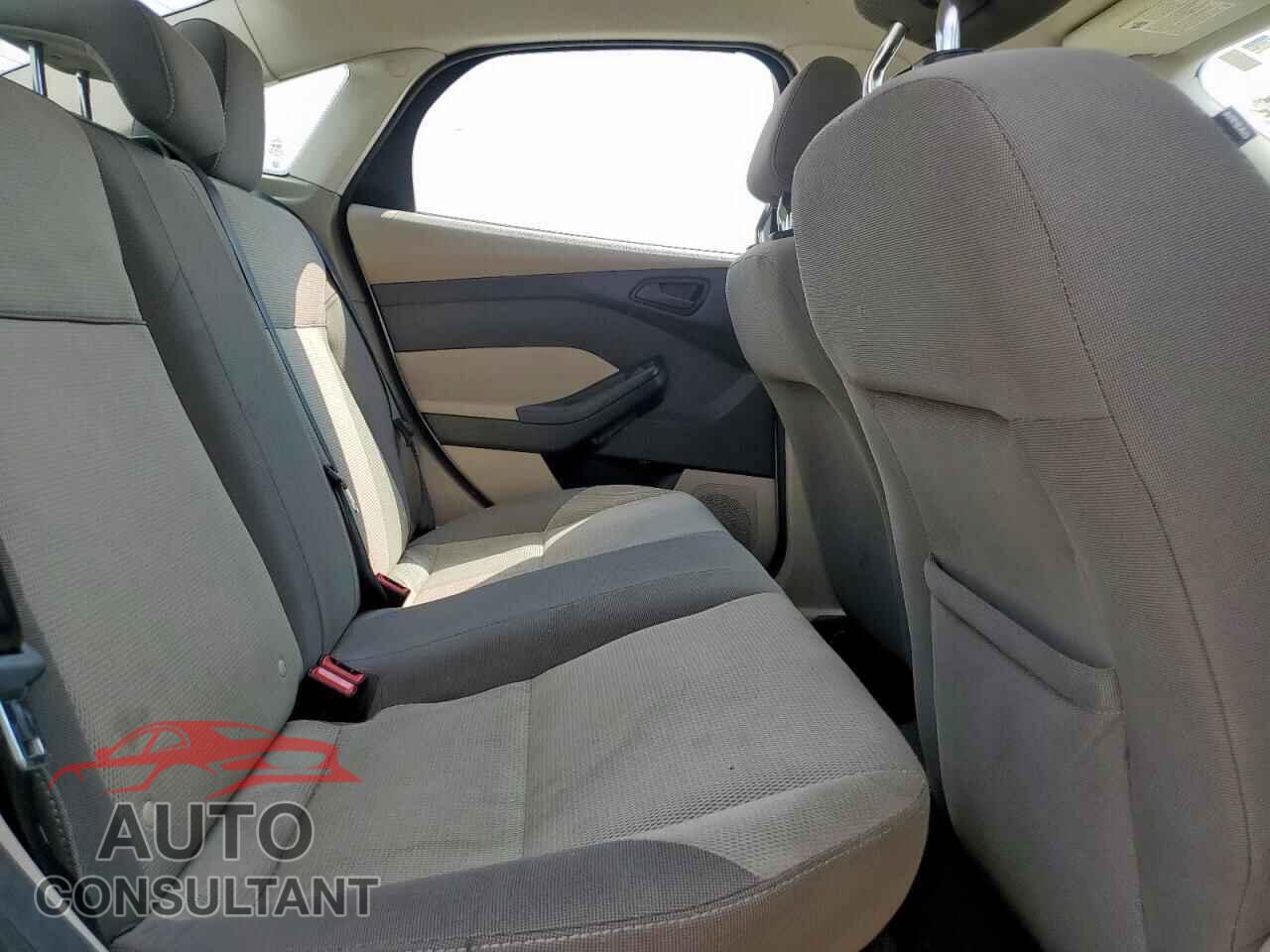 FORD FOCUS 2012 - 1FAHP3F25CL193800