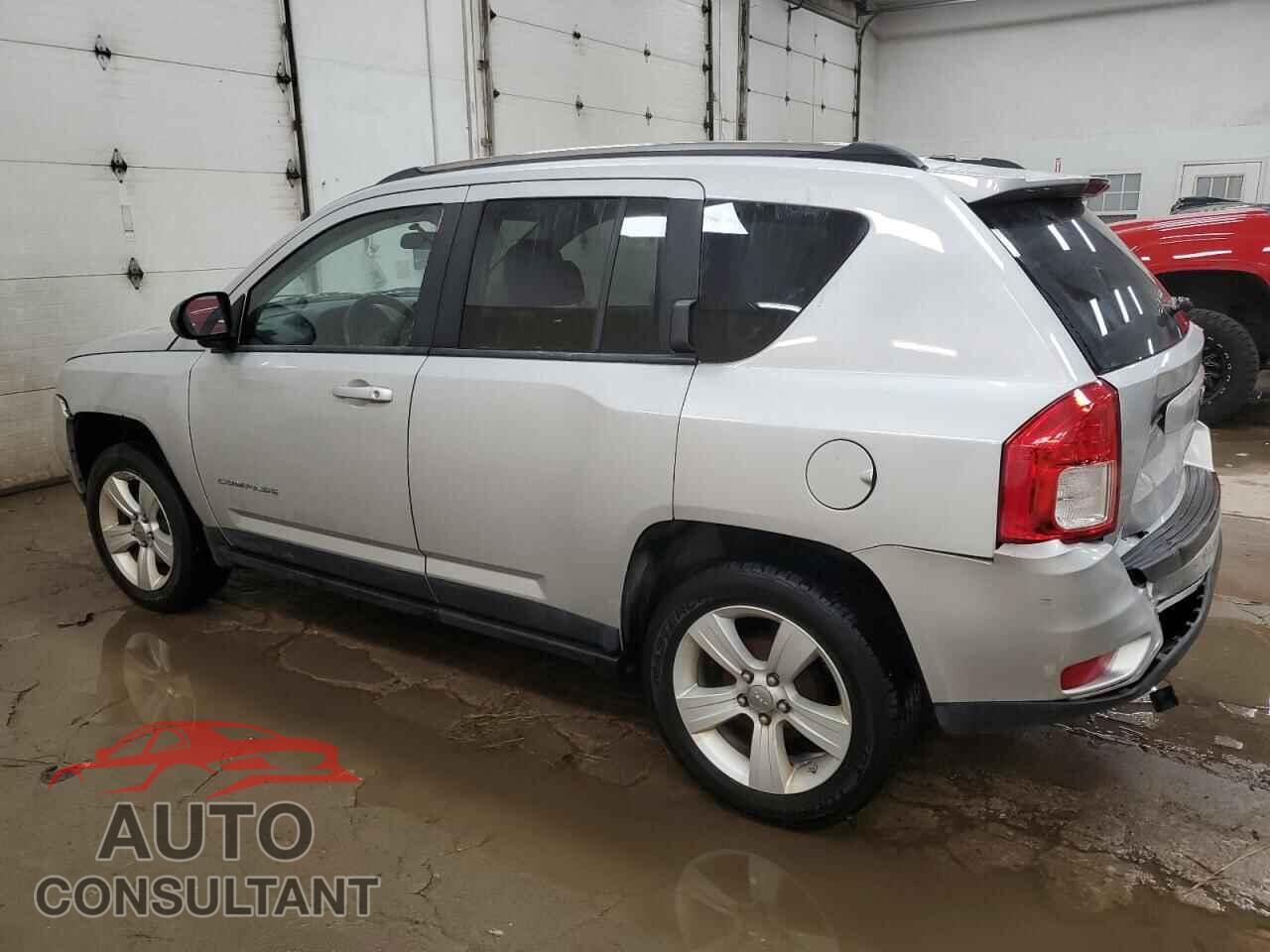 JEEP COMPASS 2011 - 1J4NT1FB6BD260856