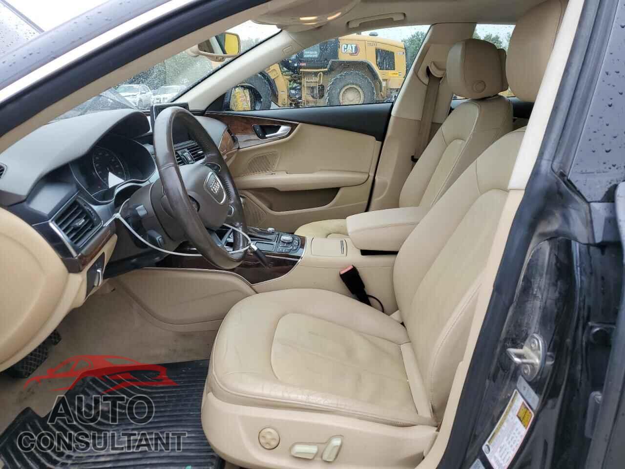 AUDI A7 2013 - WAUYGAFC5DN041784