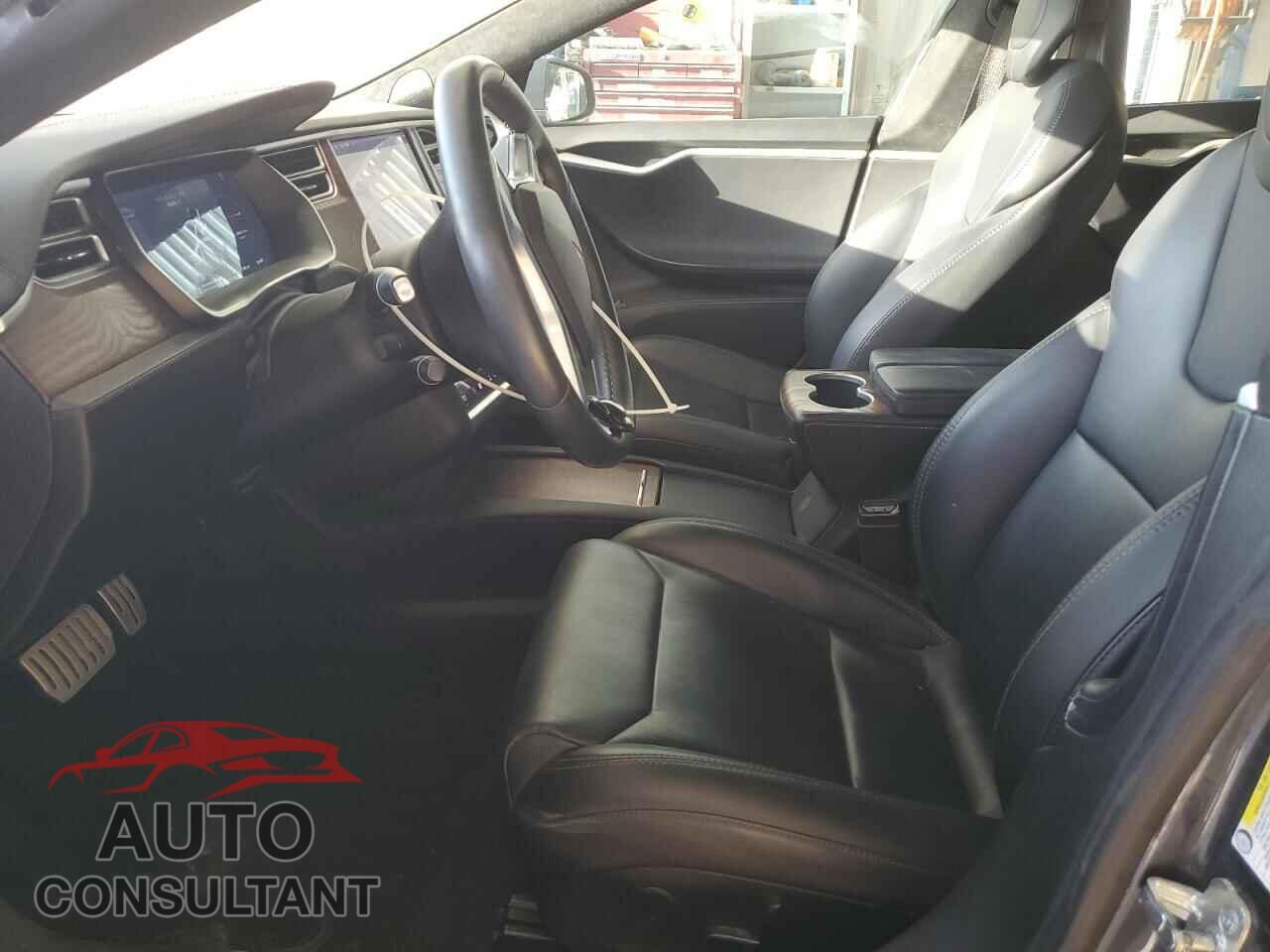 TESLA MODEL S 2017 - 5YJSA1E22HF217309