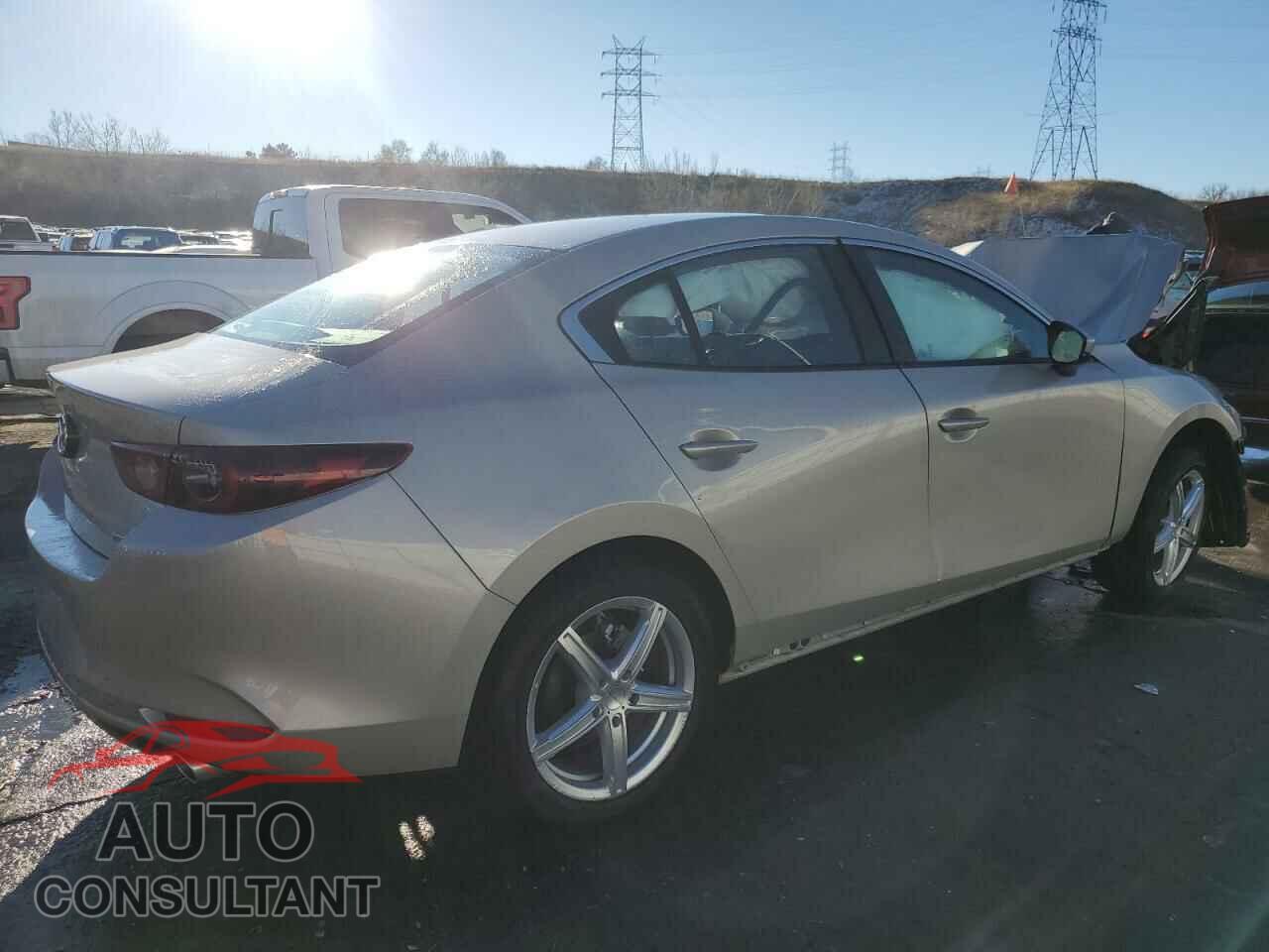 MAZDA 3 2023 - 3MZBPACM5PM372706