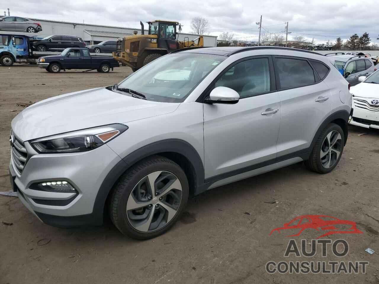 HYUNDAI TUCSON 2018 - KM8J3CA21JU687606