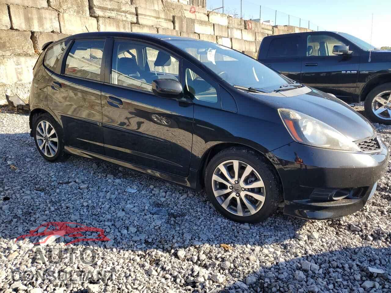 HONDA FIT 2012 - JHMGE8G58CS008743
