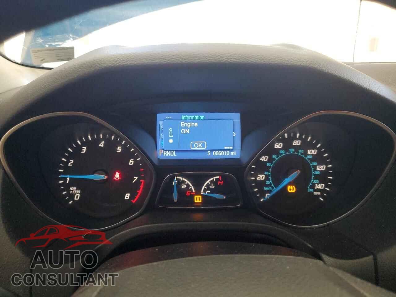 FORD FOCUS 2014 - 1FADP3K2XEL360546