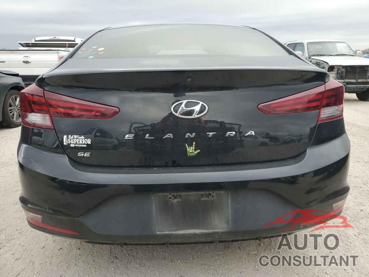 HYUNDAI ELANTRA 2020 - 5NPD74LF2LH557505