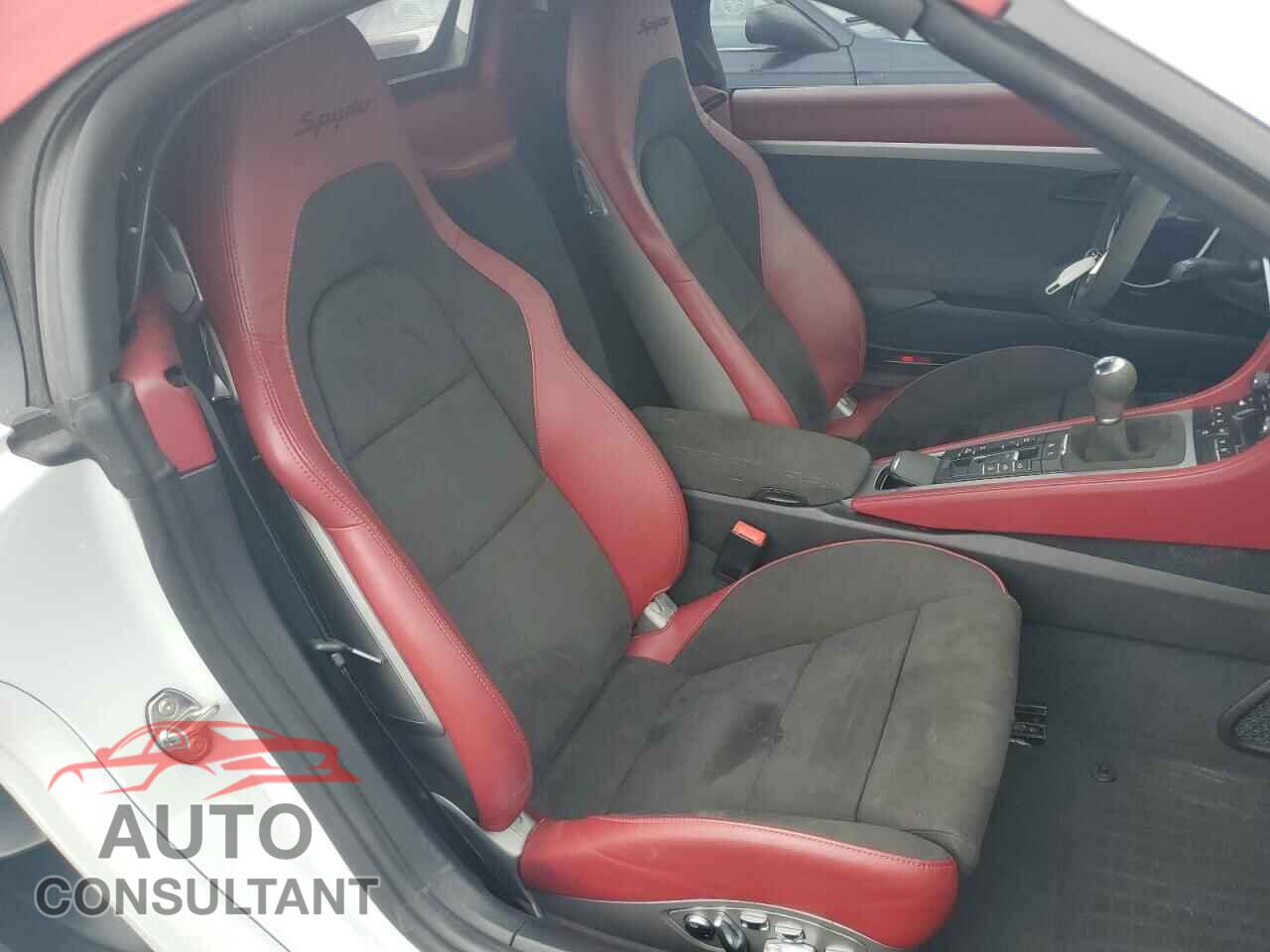 PORSCHE BOXSTER 2021 - WP0CC2A8XMS240820
