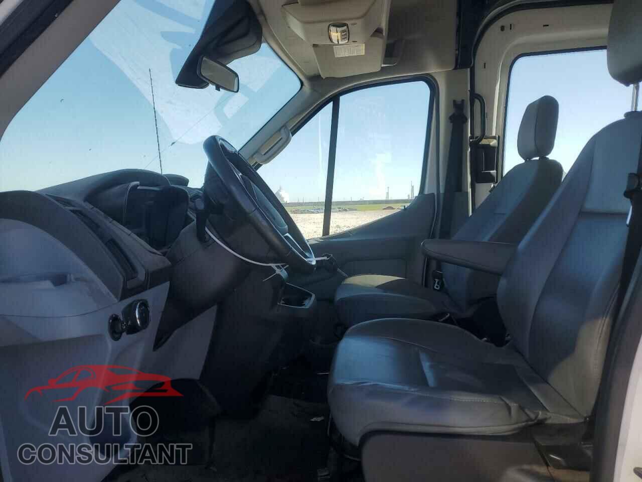 FORD TRANSIT 2016 - 1FTYR2CM8GKA48833
