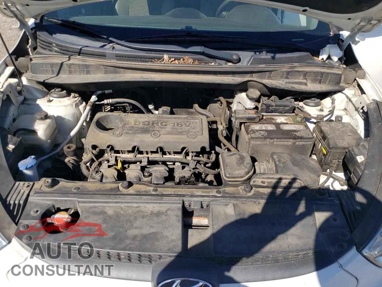 HYUNDAI TUCSON 2012 - KM8JUCAC8CU521530