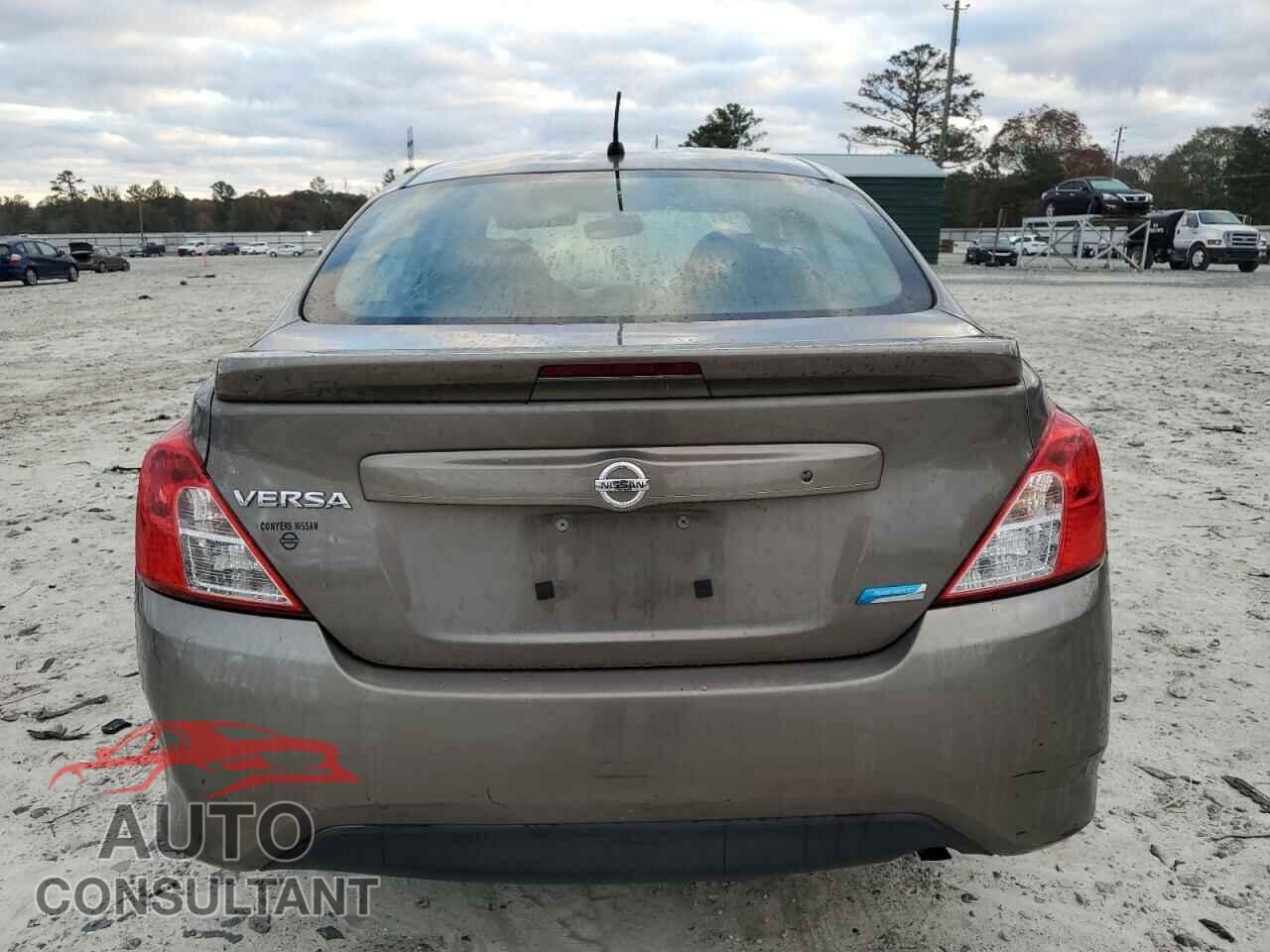 NISSAN VERSA 2016 - 3N1CN7AP1GL851937