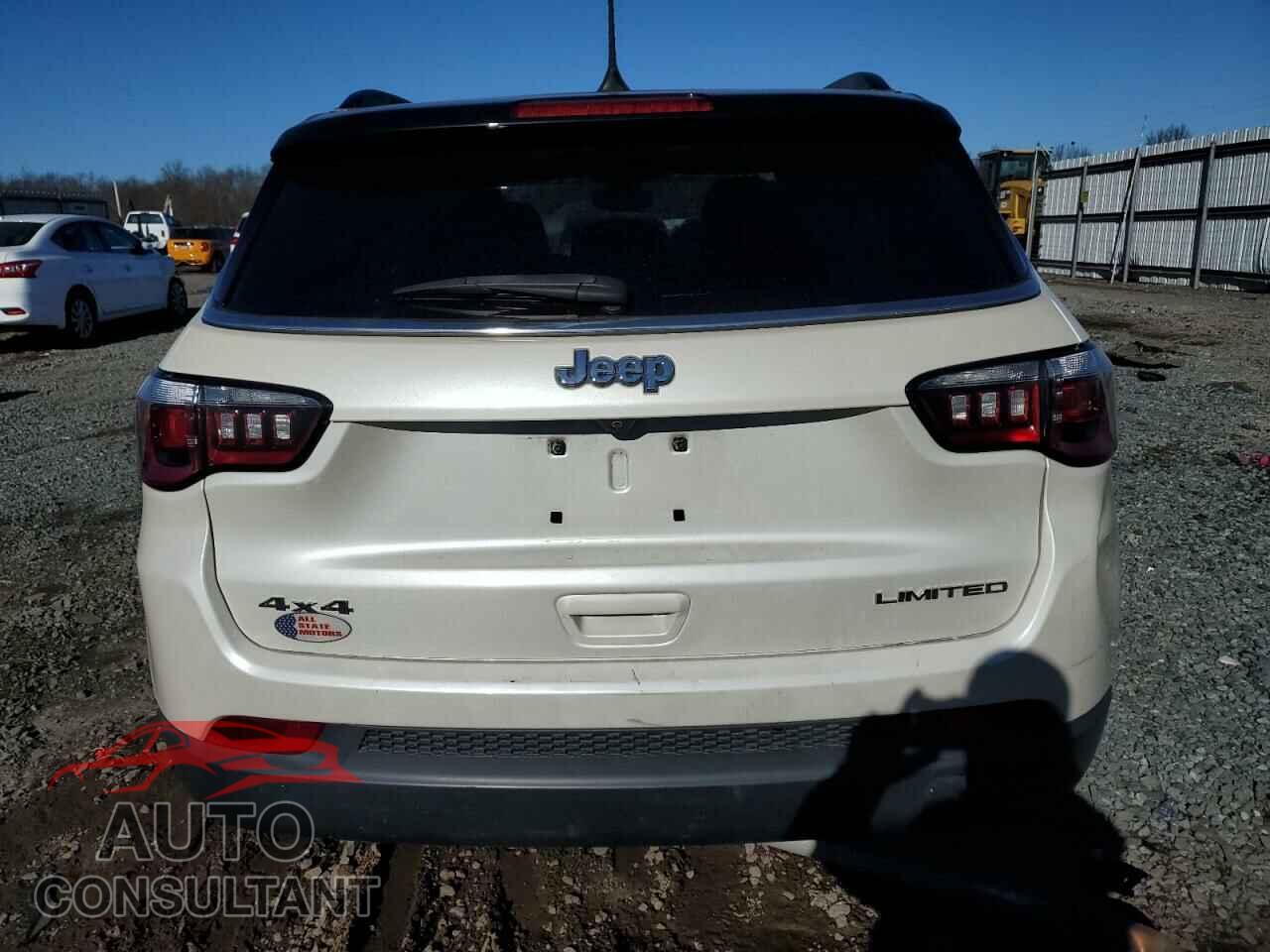 JEEP COMPASS 2018 - 3C4NJDCB8JT281203