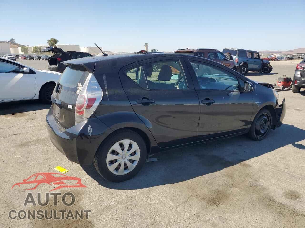 TOYOTA PRIUS 2013 - JTDKDTB32D1037475
