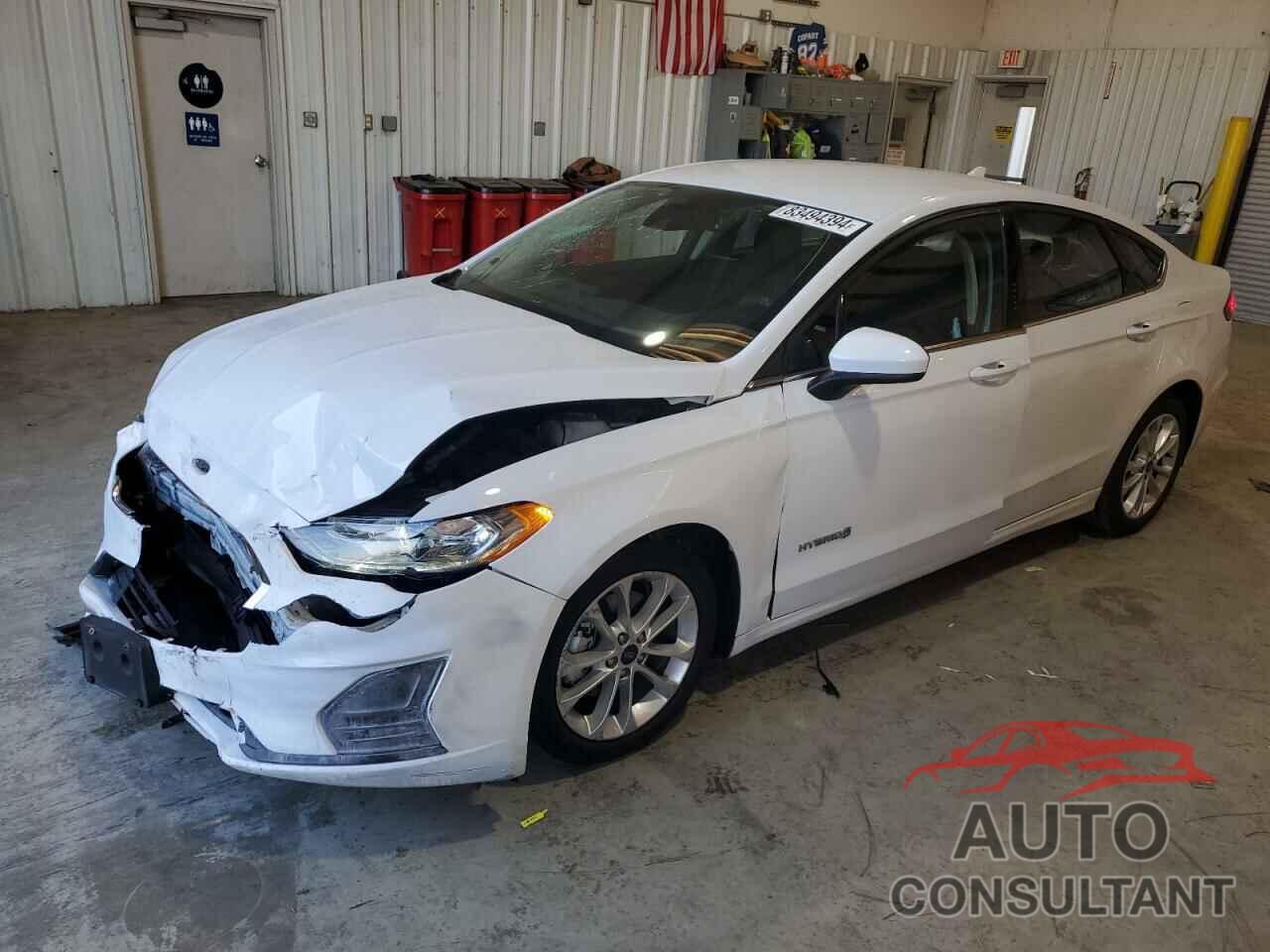 FORD FUSION 2019 - 3FA6P0LU3KR135924