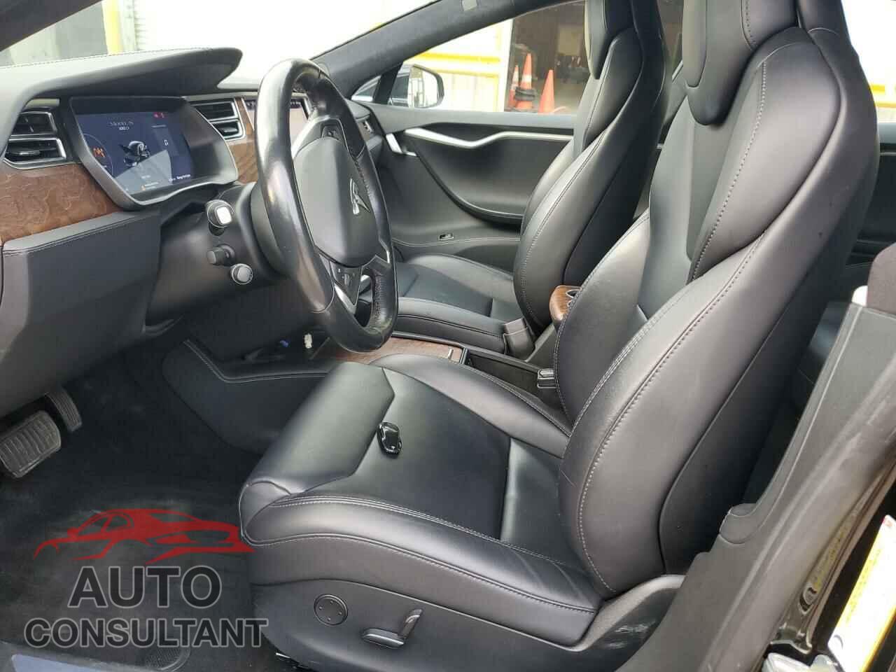 TESLA MODEL S 2017 - 5YJSA1E25HF224349