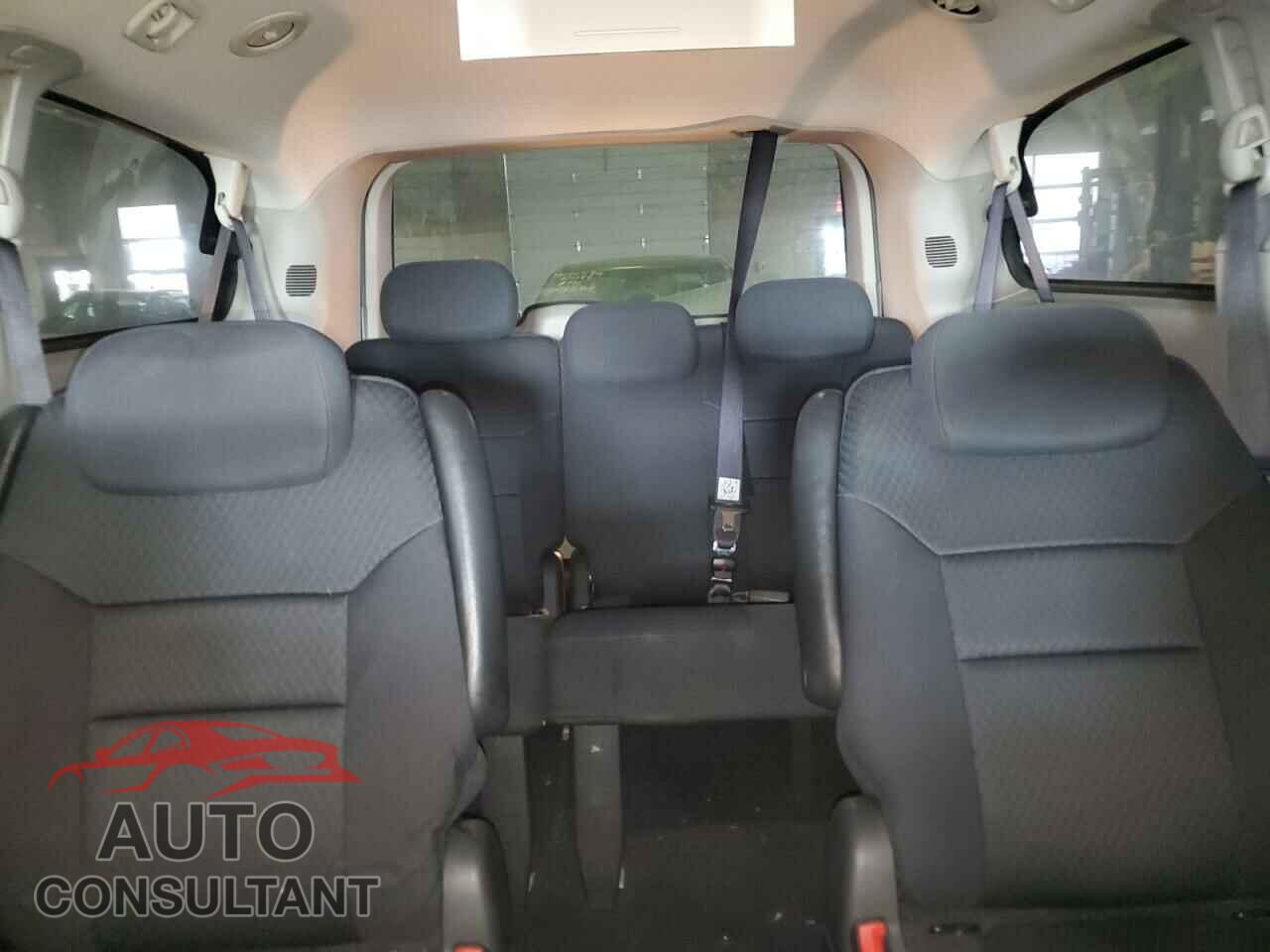 DODGE CARAVAN 2010 - 2D4RN5D16AR120100