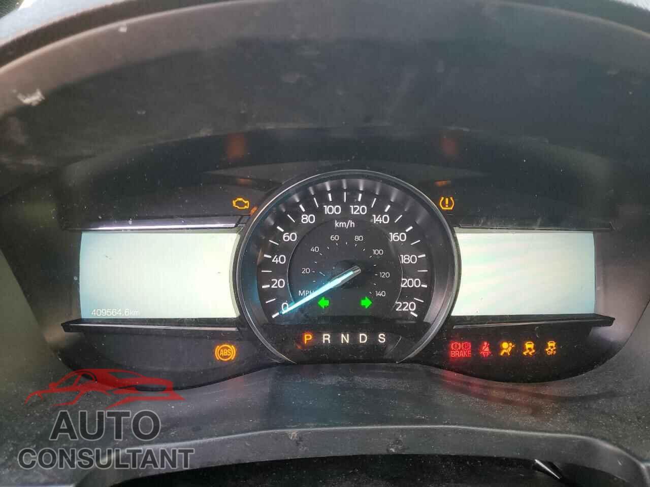 FORD EXPLORER 2018 - 1FM5K7D81JGB20645