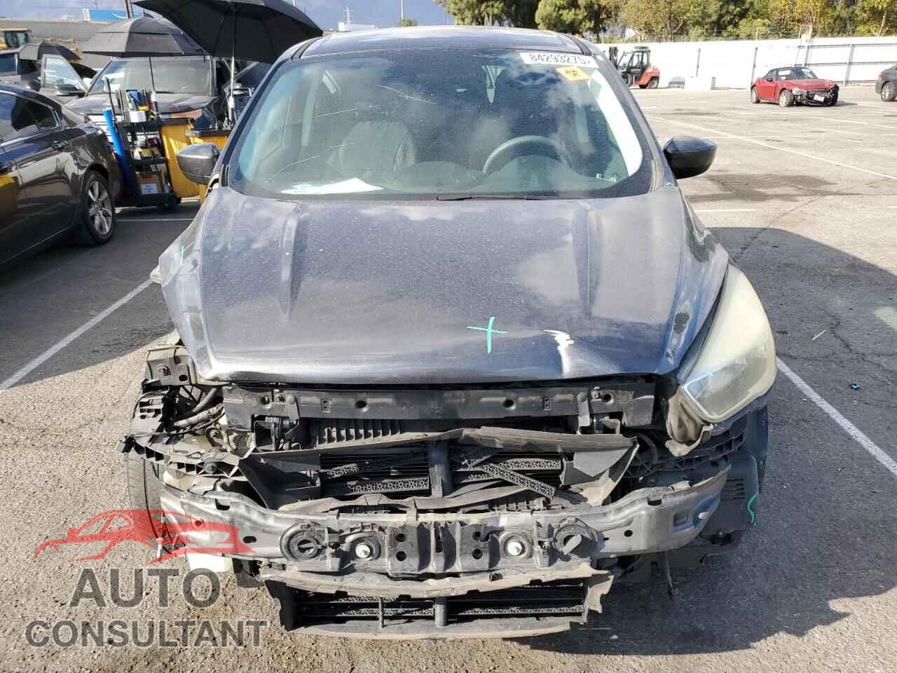 FORD ESCAPE 2017 - 1FMCU0GD2HUB89664