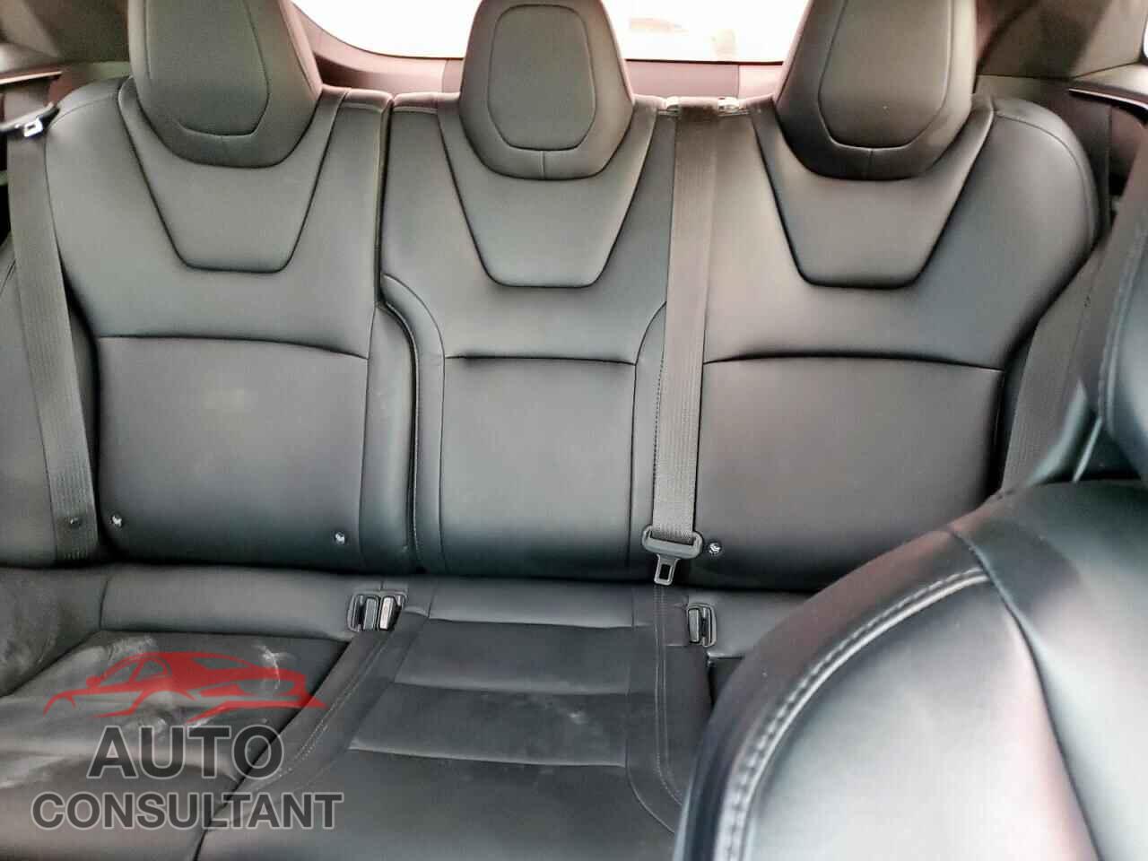 TESLA MODEL S 2017 - 5YJSA1E27HF230279