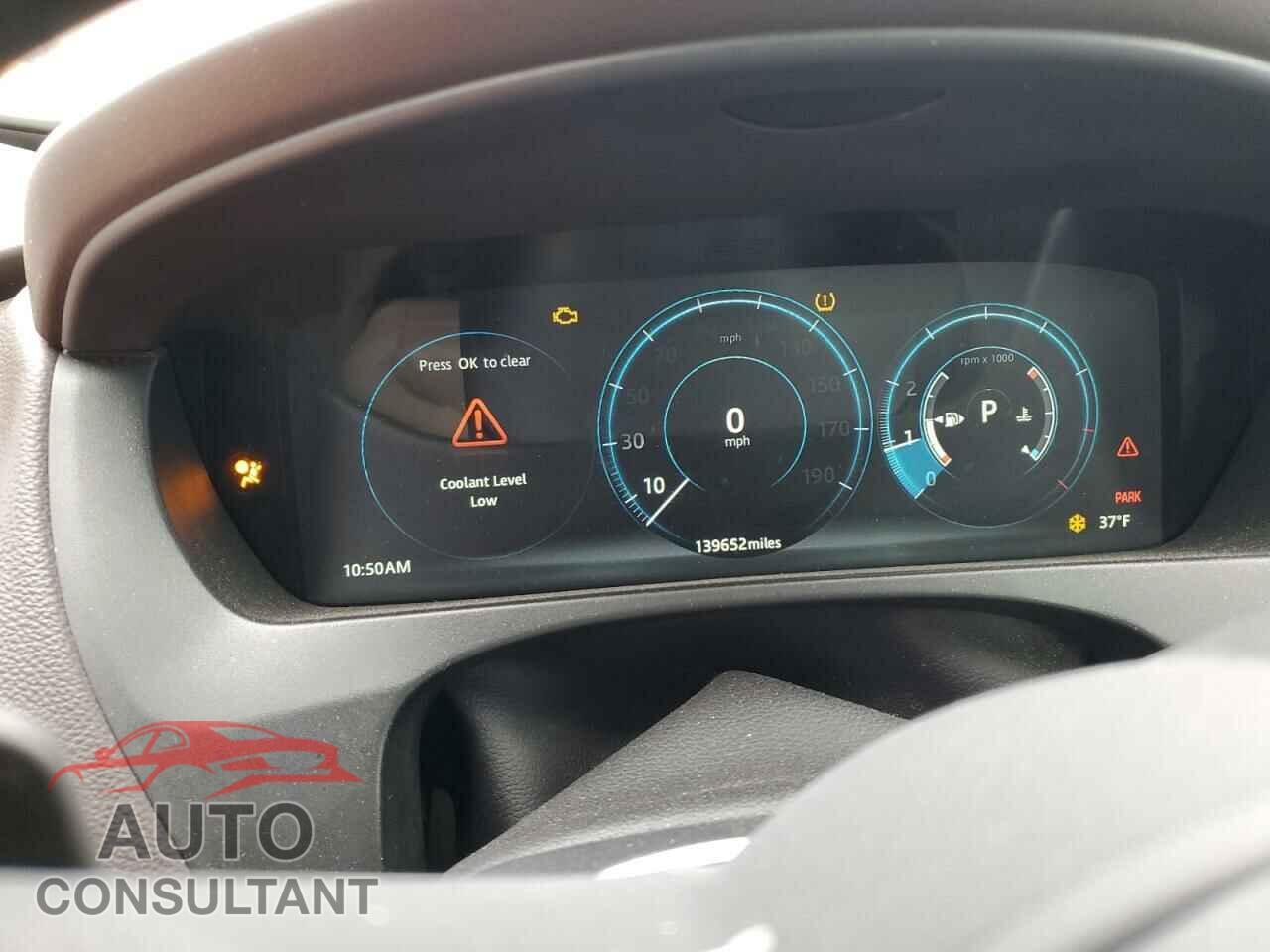 JAGUAR F-PACE 2017 - SADCK2BV8HA496557
