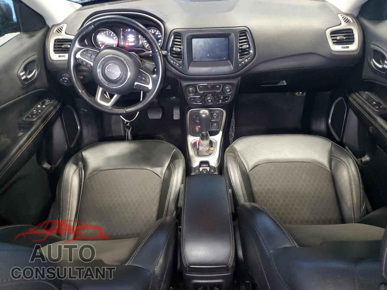 JEEP COMPASS 2020 - 3C4NJDBB7LT139851