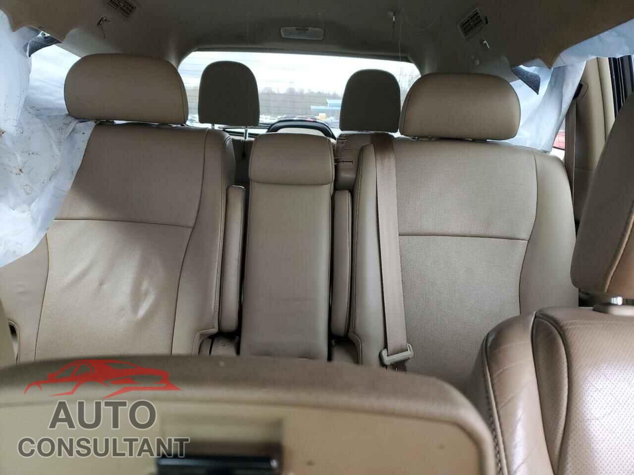 TOYOTA HIGHLANDER 2013 - 5TDYK3EH8DS100332