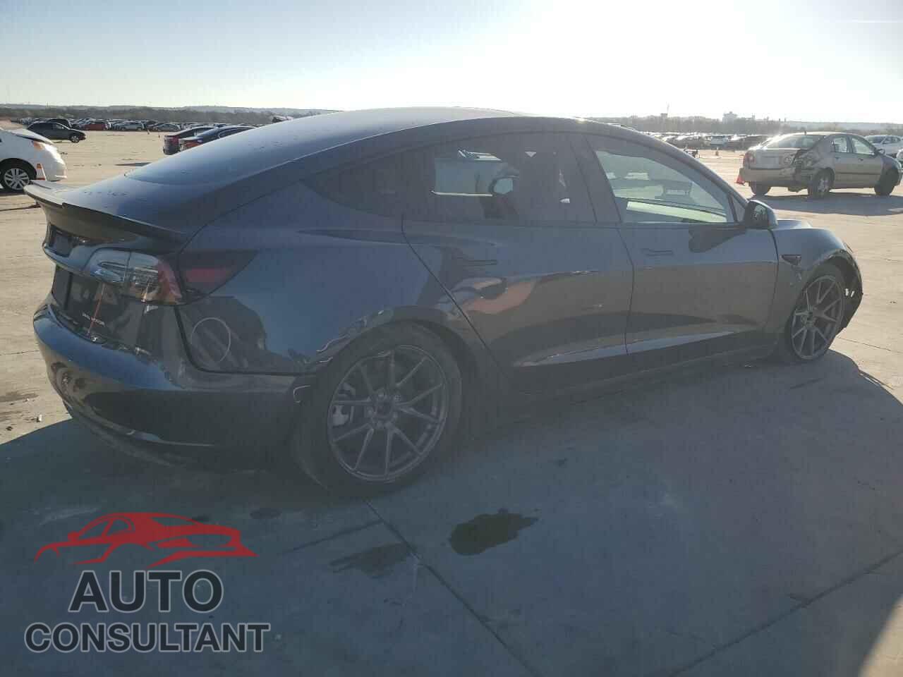 TESLA MODEL 3 2022 - 5YJ3E1EB8NF157122