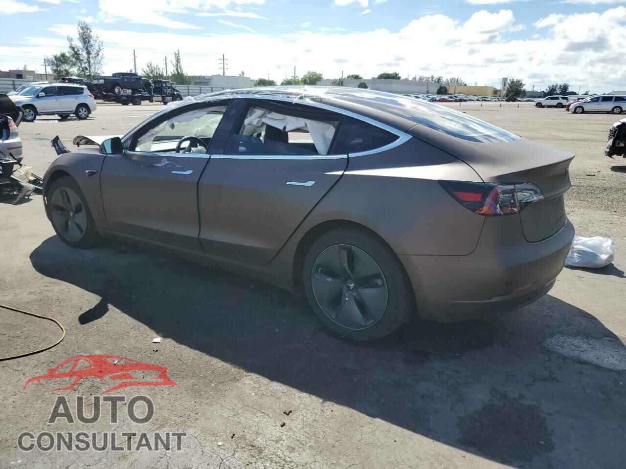 TESLA MODEL 3 2018 - 5YJ3E1EB8JF150438
