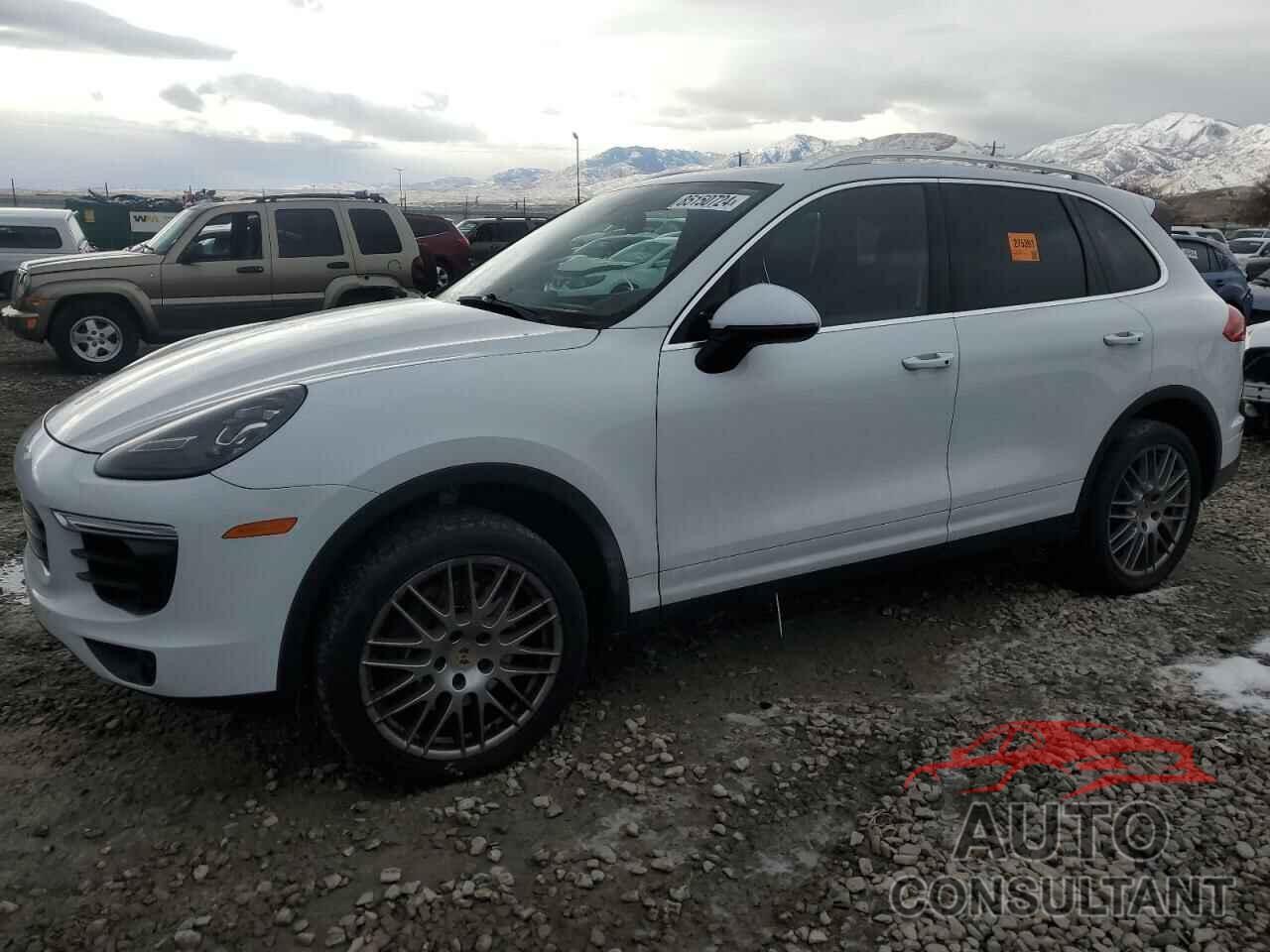 PORSCHE CAYENNE 2016 - WP1AA2A21GLA05017