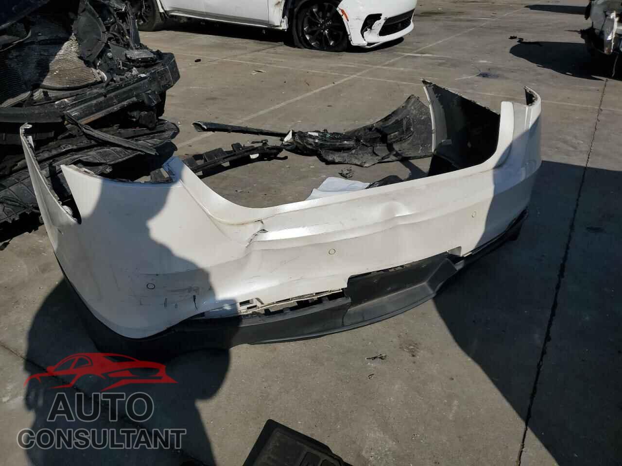 FORD TAURUS 2013 - 1FAHP2E87DG155592