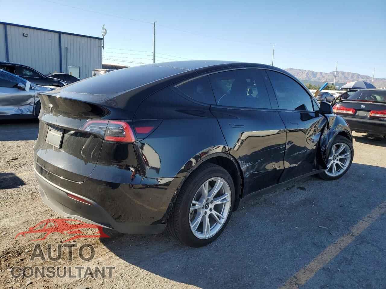 TESLA MODEL Y 2021 - 5YJYGDED9MF106035