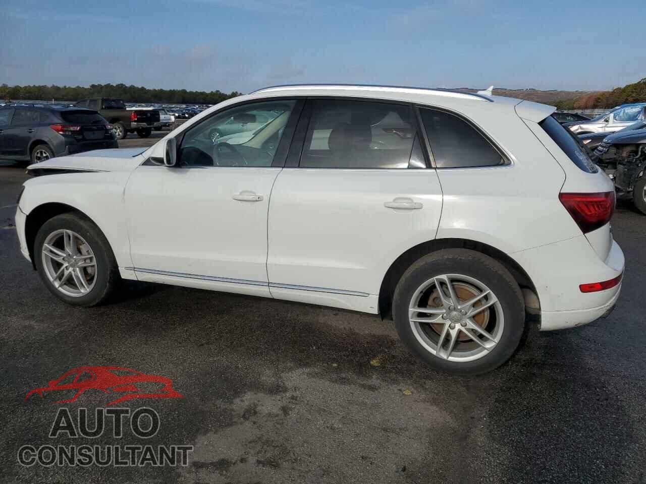 AUDI Q5 2013 - WA1LFAFP8DA009092