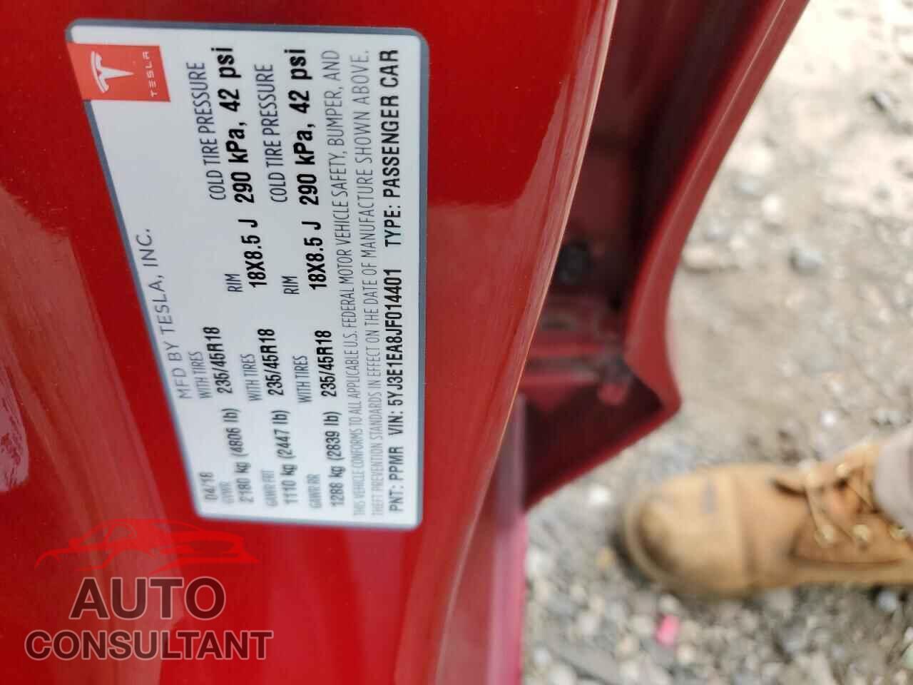 TESLA MODEL 3 2018 - 5YJ3E1EA8JF014401