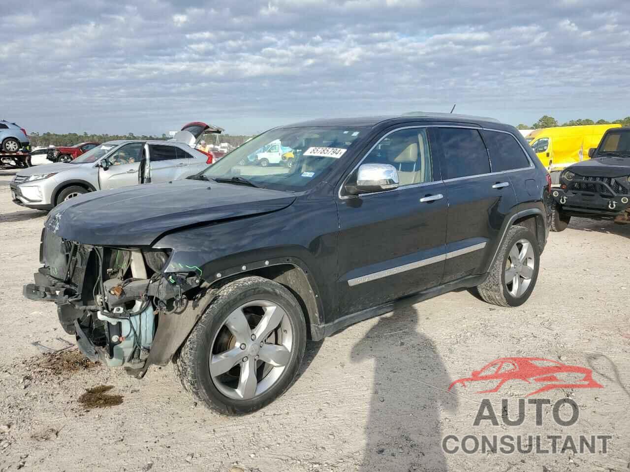 JEEP GRAND CHER 2011 - 1J4RR5GT8BC608063