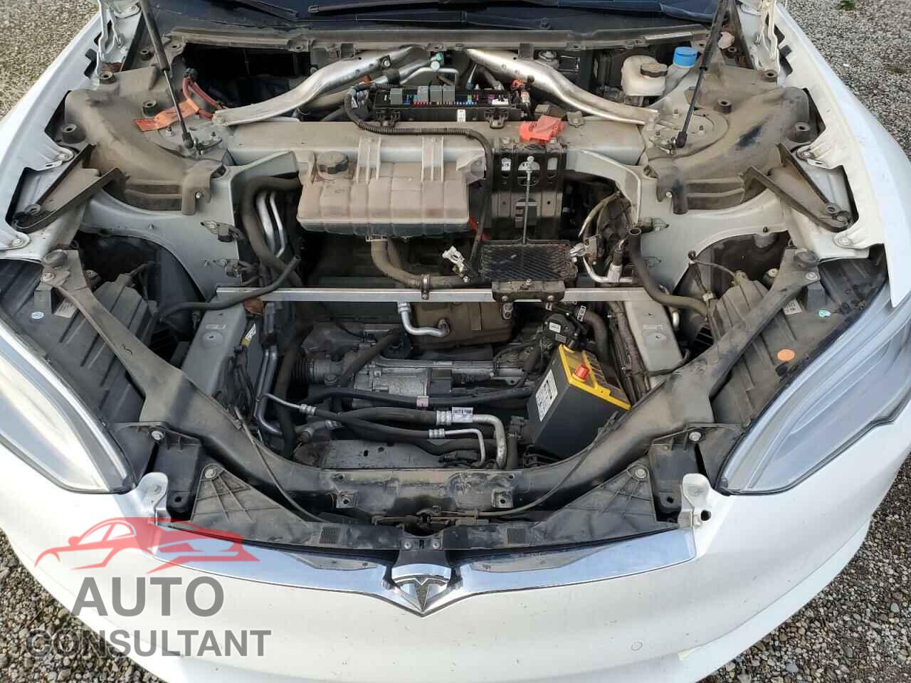 TESLA MODEL S 2017 - 5YJSA1E10HF202900