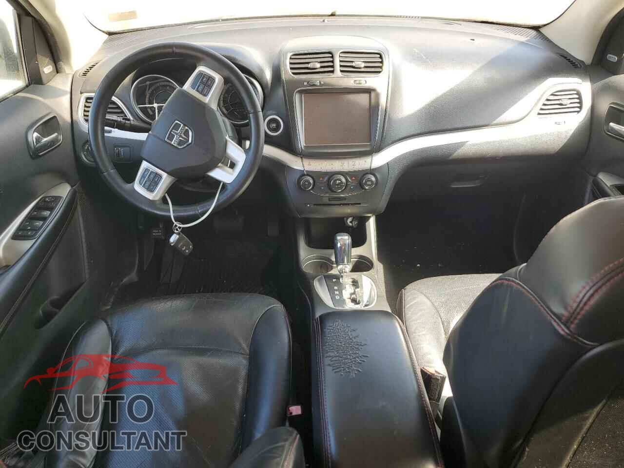 DODGE JOURNEY 2015 - 3C4PDDEG8FT680628