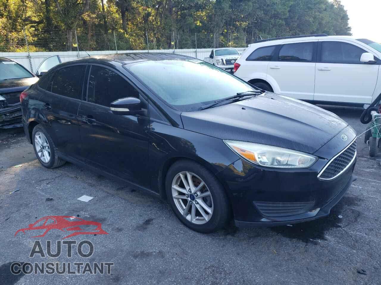 FORD FOCUS 2015 - 1FADP3F26FL227195